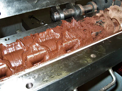 Mnet 205394 Readco Chocolate Lores