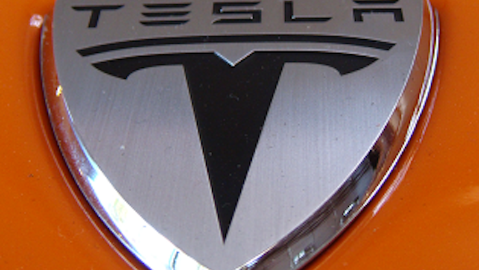 Tesla 56b38e7fafba6