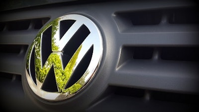 Vw 2 56b8c302af8f8