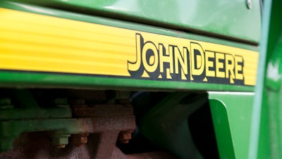 John Deere Logo With Horizontal Yellow Stripe 000017895440 Medium 56dd02c57ad94