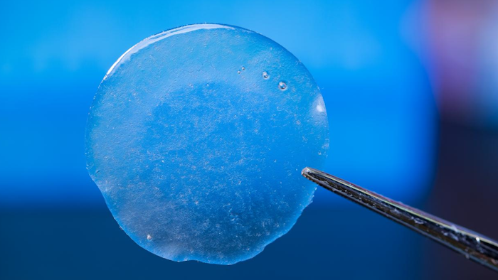 Drugs are embedded into the film and then released over a preprogrammed period of time. The film is designed so that the drug is only secreted from the side in contact with the tumor, minimizing side effects on nearby organs.