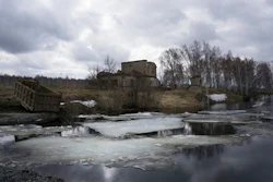 Mayak is a nuclear complex that has been responsible for at least two of the country’s biggest radioactive accidents. Worse, environmentalists say, is the facility’s decades-old record of using the Arctic-bound waters of the Techa River to dump waste from reprocessing spent nuclear fuel, hundreds of tons of which is imported annually from neighboring nations.