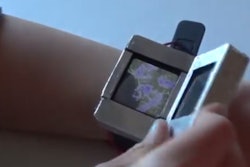 2screens 5735e2cf5570a