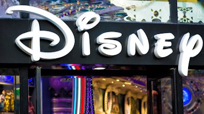 Disney Store In Paris 000076102185 Medium 57333f62882a4