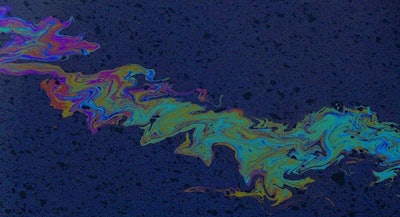 Water Pollution Oil Wiki 576bee2a44408