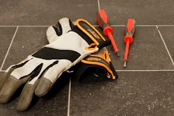 Safety Gloves Pixabay 57961b2a5d189