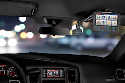4re In Car 2000x1333 57a4a0064a527