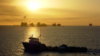 Gulf Of Mexico With Ship 57bf06e488ef4