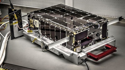 Dellingr's exterior is lined with solar panels. Slighty larger than a cereal box, Dellingr is a six-unit, or 6U, CubeSat -- indicating its volume is approximately six liters.