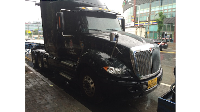 Navistar Sized 57cec37f9c0e3