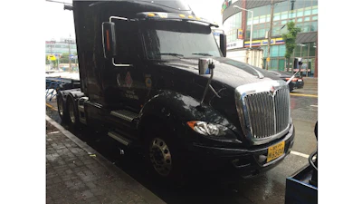 Navistar Sized 57cec37f9c0e3