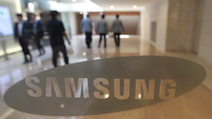 The corporate logo of Samsung Electronics Co. is seen at its shop in Seoul, South Korea. The fiasco of Samsung's fire-prone Galaxy Note 7 smartphones - and Samsung's stumbling response to the problem - has left consumers from Shanghai to New York reconsidering how they feel about the South Korean tech giant and its products.