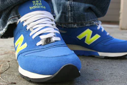 New Balance Flickr 582b1a250ea72