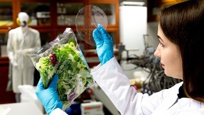 Antimicrobial biodegradable packages keep food fresh.
