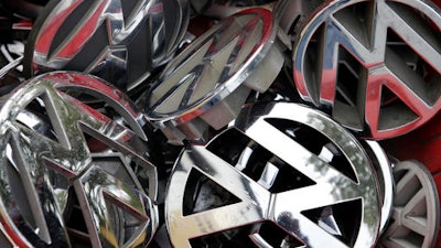 Vw Logos 58c2d3c06900d