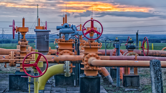 Gas Field 000057561824 Medium 5911df0715db5