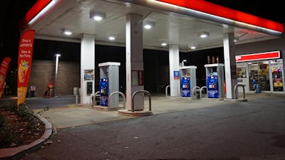 Lonely Gas Station At Night 525967409 4912x3264 5926e4d8e944c