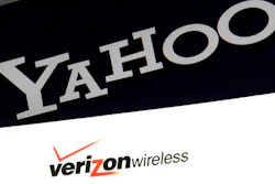 Yahoo Verizon Logo 59401242bee35