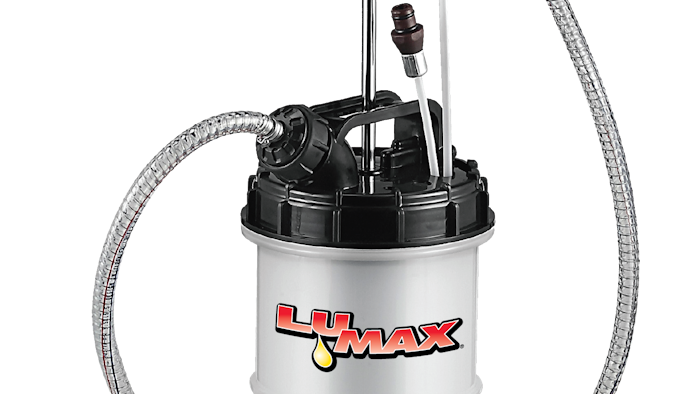 The LX-1313 from Lumax is a 2-in-1 fluid extractor.