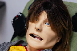 A high-tech mannequin lets nursing students practice end-of-life talks.