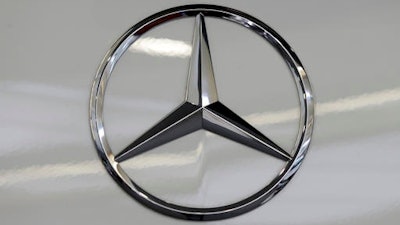 Mercedes Logo