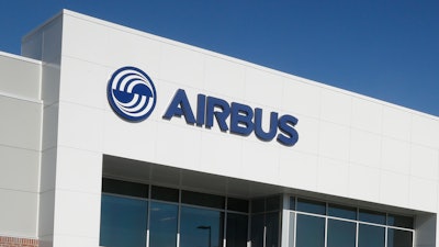 Airbus Wichita Innovation Campus Ribbon Cutting4 17