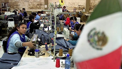 Donald Trump says cheap Mexican labor is hurting American workers. But isn’t it also hurting Mexican workers?