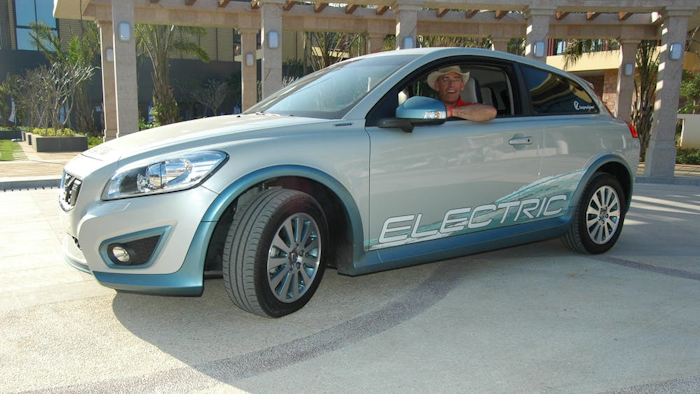 China’s more aggressive push for plug-in vehicles has attracted investment from automakers in batteries and other emerging auto technologies.