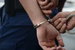 Handcuff 5b16fa68463b0