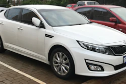 2015 Kia Optima (tf My15) Si Sedan (2017 08 12) 01