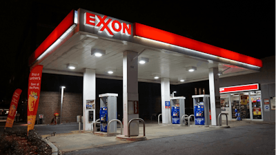 Lonely Gas Station At Night 525967409 4912x3264