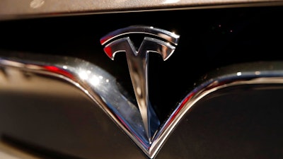 Tesla Logo Ap