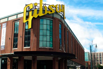 The former Gibson Guitar factory sits empty in downtown Memphis, Tenn., Tuesday, Feb. 19, 2019. FedEx Logistics announced Tuesday, it is establishing a new headquarters in the building.