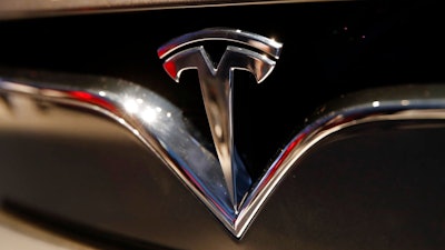 Tesla Logo Ap