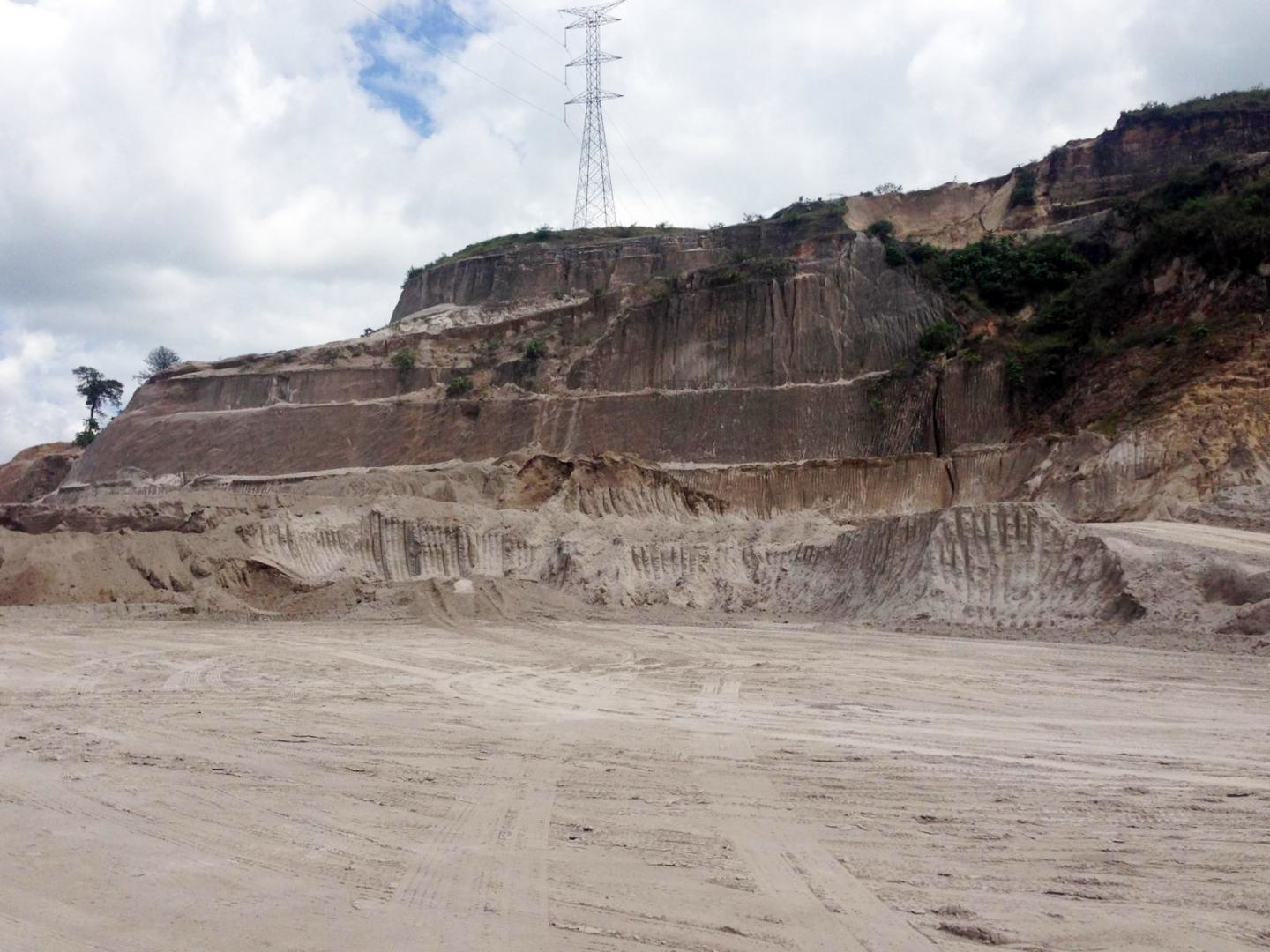 This is a picture of a pozzolan quarry in Guatemala. There, large quantities of volcanic ash are added to cements in order to reduce CO2 emissions.