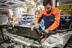 Plug-in hybrid battery pack mounted in an XC40 at Volvo Cars’ Ghent plant.