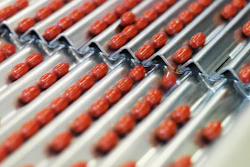Pharmaceutical Industry 162237902 3425x4567 (1)