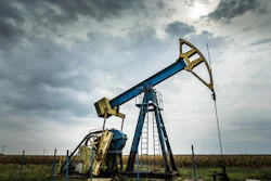 Operating Oil And Gas Well 516019729 743x472 (1)