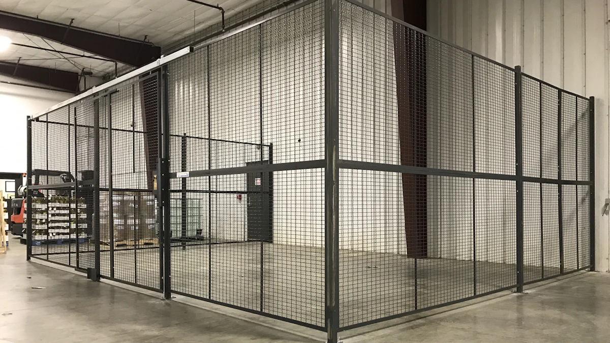 Wirecrafters: Style 840 Wire Partitions | Industrial Equipment News