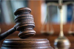 Gavel 5aabdd4058809