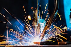 Tooling in robot end effectors can be as unique as a fingerprint. From welding to pick-and-place machines, material handling to scalpels, flexibility is the name of the game.