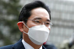 Samsung Electronics Vice Chairman Lee Jae-yong arrives at the Seoul High Court in Seoul, South Korea, Monday, Jan. 18, 2021. Samsung scion Lee will not appeal a court ruling that sentenced him to two and a half years in prison for bribing South Korea's then-president for business favors.