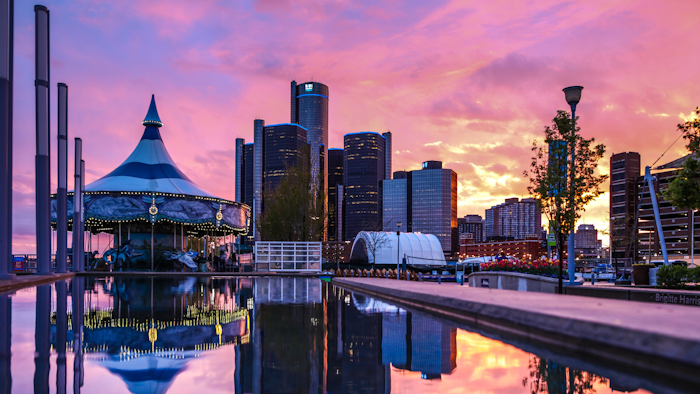 GM helped city residents and visitors rediscover the riverfront by developing the first phase of the RiverWalk, which – thanks to the private-public Detroit Riverfront Conservancy – offers 3.5 miles of outdoor public space, nearing the eventual goal of 5.5 miles. The progress has been so dramatic that Detroit riverfront was recently named by USA Today as the country’s best river walk in 2021.