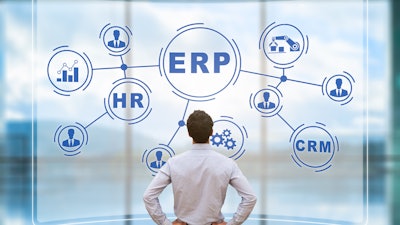 Manager Analyzing Erp On Ar Screen, Connections, Bi, Hr, Crm 820886246 4500x3000