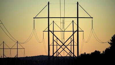 Extremist groups in the United States appear to increasingly view attacking the power grid as a means of disrupting the country, according to a government report aimed at law enforcement agencies and utility operators.