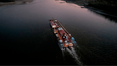 Dredge Jadwin, a U.S. Army Corps of Engineers dredging vessel, powers south down the Mississippi River Wednesday, Oct. 19, 2022, past Commerce, Mo. Amid a major drought in the Western U.S., a proposed solution comes up repeatedly: large-scale river diversions, including pumping Mississippi River water to parched states.