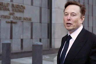 Elon Musk leaves the Phillip Burton Federal Building and United States Court House in San Francisco, Tuesday, Jan. 24, 2023.