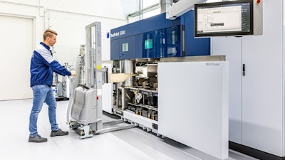 The TruPrint 5000 from Trumpf at Airbus Helicopters in Germany.