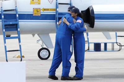 Suni Williams, right, and Butch Wilmore, the two astronauts who will crew the Starliner test.