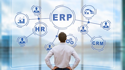 Manager Analyzing Erp On Ar Screen, Connections, Bi, Hr, Crm 820886246 4500x3000